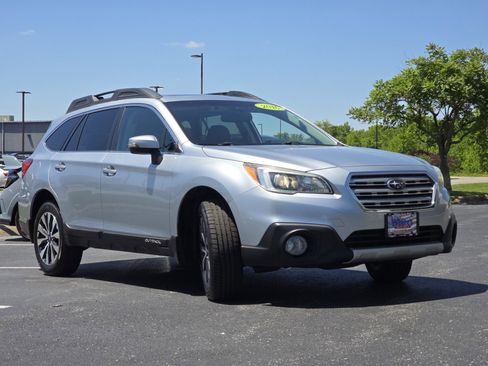 Used 2016 Subaru Outback 2.5i Limited AWD/4WD image 13
