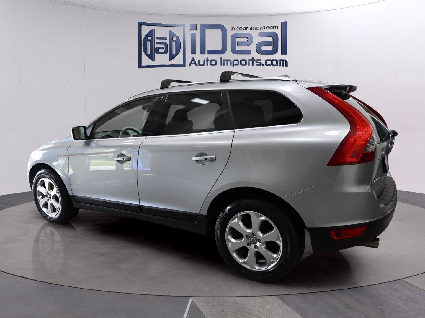 Used 2013 Volvo XC60 3.2 AWD/4WD image 3