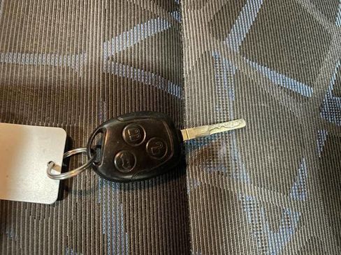 Used 2012 Ford Fiesta SE image 44