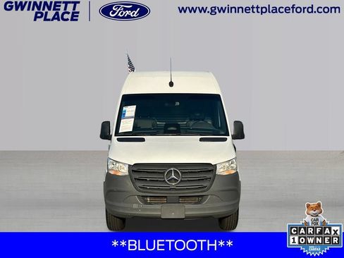 Used 2025 Mercedes-Benz Sprinter 2500 image 2