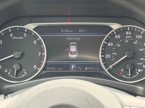 Used 2024 Nissan Sentra SV image 24