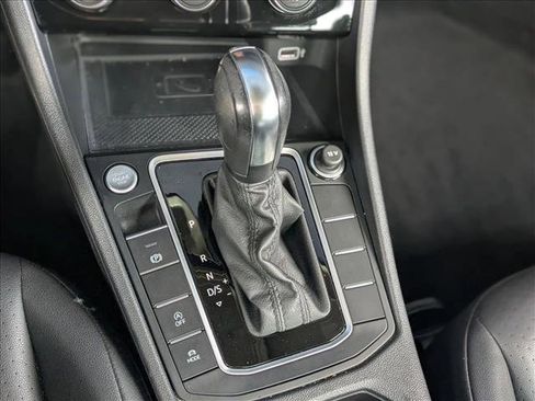 Used 2020 Volkswagen Jetta SEL image 12