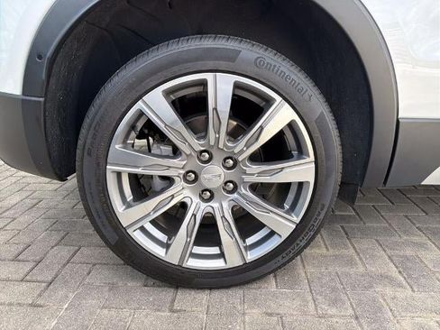 Certified 2023 Cadillac XT4 Premium Luxury FWD image 15