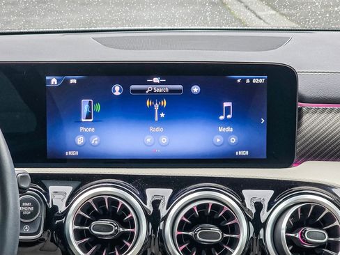 Certified 2025 Mercedes-Benz CLA 250 4MATIC image 13