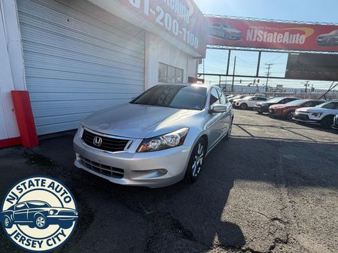 Used 2009 Honda Accord EX-L image 1