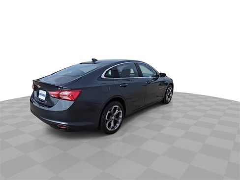 Certified 2020 Chevrolet Malibu LT w/ Leather Package image 8