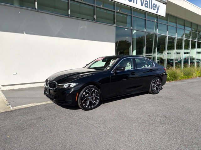 Certified 2025 BMW 330i xDrive Sedan w/ Premium Package AWD/4WD image 3