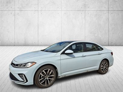 Used 2025 Volkswagen Jetta SE