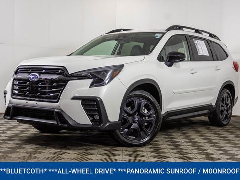 Used 2024 Subaru Ascent Onyx Edition image 2