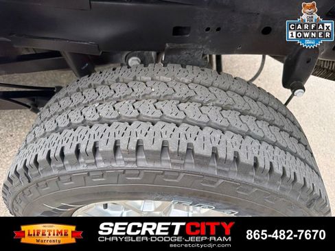 Used 2024 RAM 2500 Laramie w/ Safety Group AWD/4WD image 16