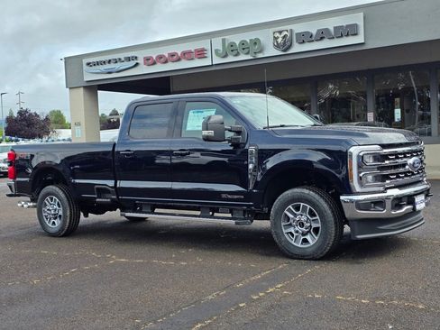 New 2025 Ford F350 Lariat w/ FX4 Off-Road Package image 26