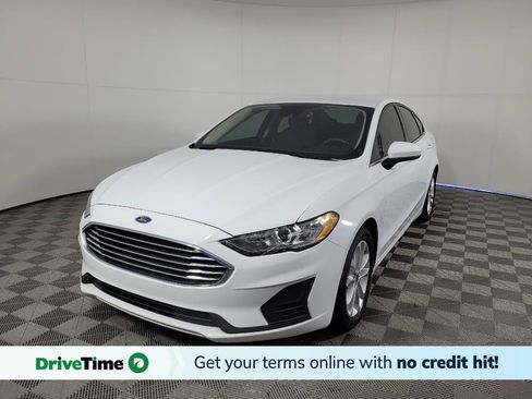 Used 2019 Ford Fusion SE FWD image 1