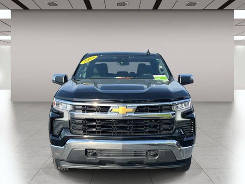 Used 2024 Chevrolet Silverado 1500 LT image 9