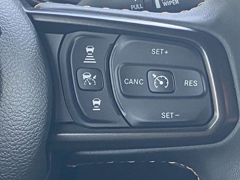 Used 2024 Jeep Wrangler Unlimited w/ Convenience Group image 9