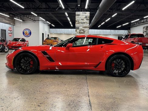 Used 2019 Chevrolet Corvette Grand Sport RWD image 4