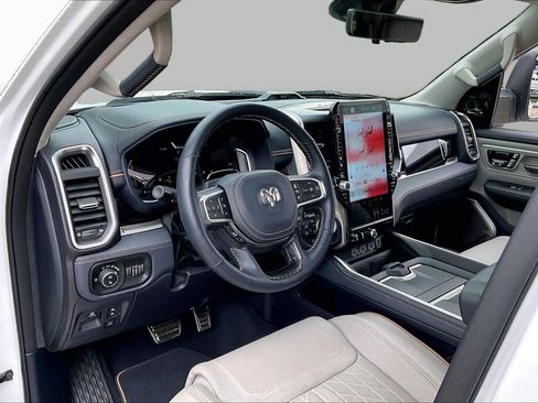 Used 2025 RAM 1500 Tungsten w/ Towing Technology Group AWD/4WD image 17