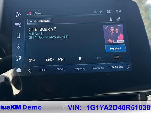 Used 2024 Chevrolet Corvette Stingray Coupe w/ 1LT image 28