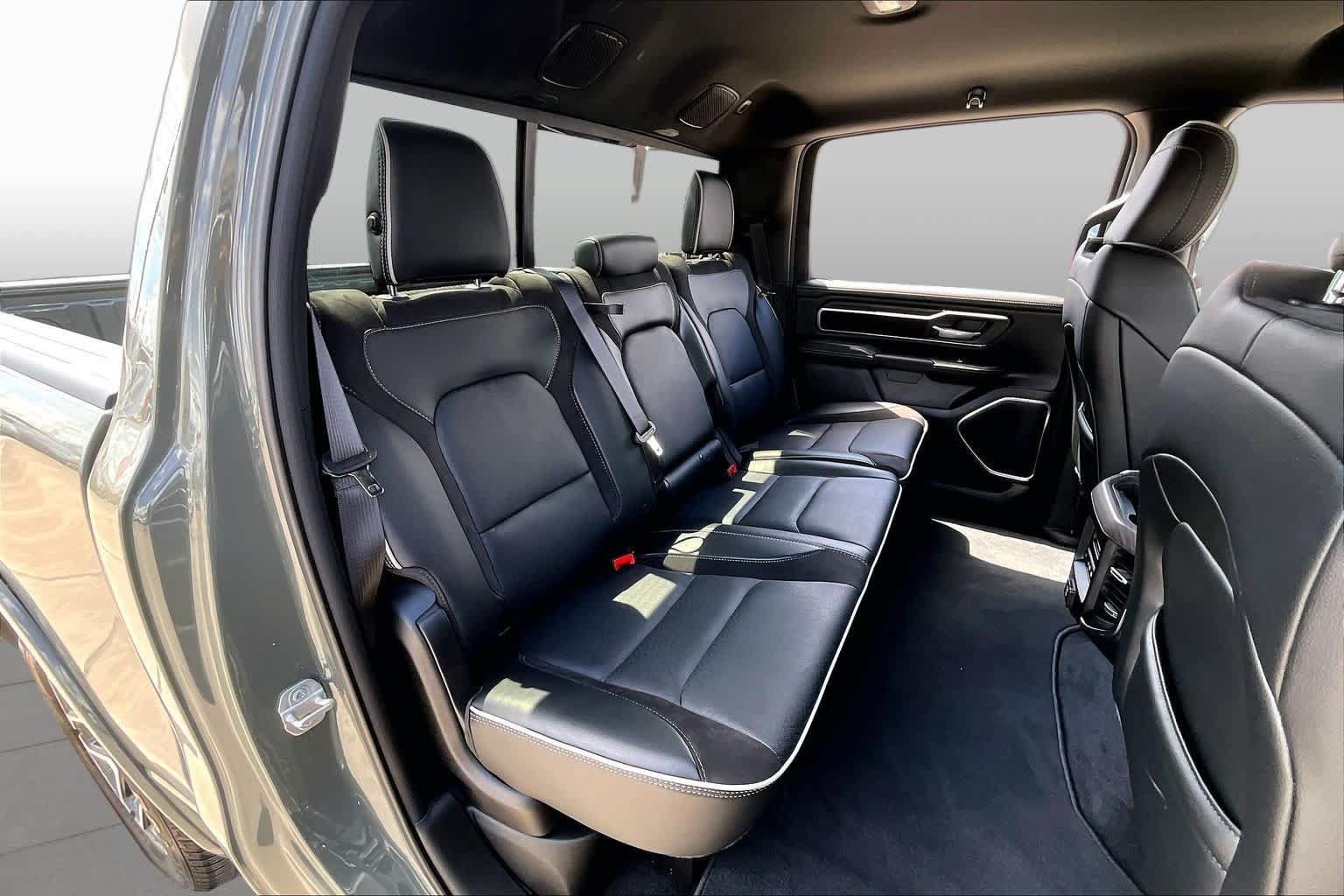 Used 2026 RAM 1500 Laramie AWD/4WD image 20