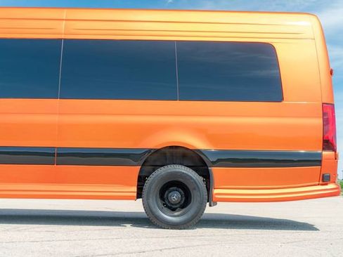 Used 2024 Mercedes-Benz Sprinter 3500 image 13