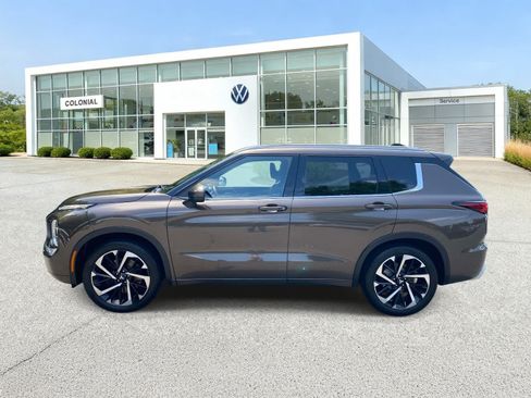 Used 2022 Mitsubishi Outlander SEL AWD/4WD image 2