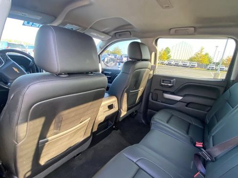 Used 2015 Chevrolet Silverado 1500 LTZ Z71 w/ LTZ Plus Package AWD/4WD image 22