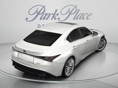 Used 2023 Lexus IS 300 w/ Comfort Package RWD image 4