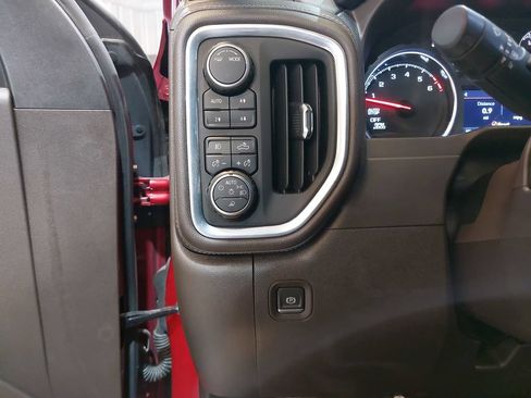 Used 2021 Chevrolet Silverado 1500 LTZ w/ LTZ Convenience Package II AWD/4WD image 27