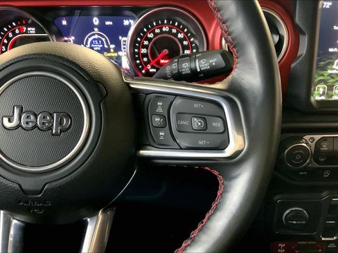 Used 2022 Jeep Wrangler Unlimited Rubicon w/ Steel Bumper Group image 24