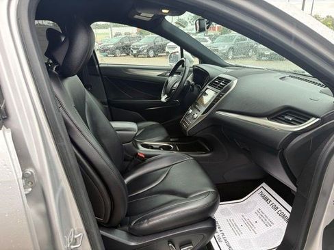 Used 2017 Lincoln MKC Premiere AWD/4WD image 22