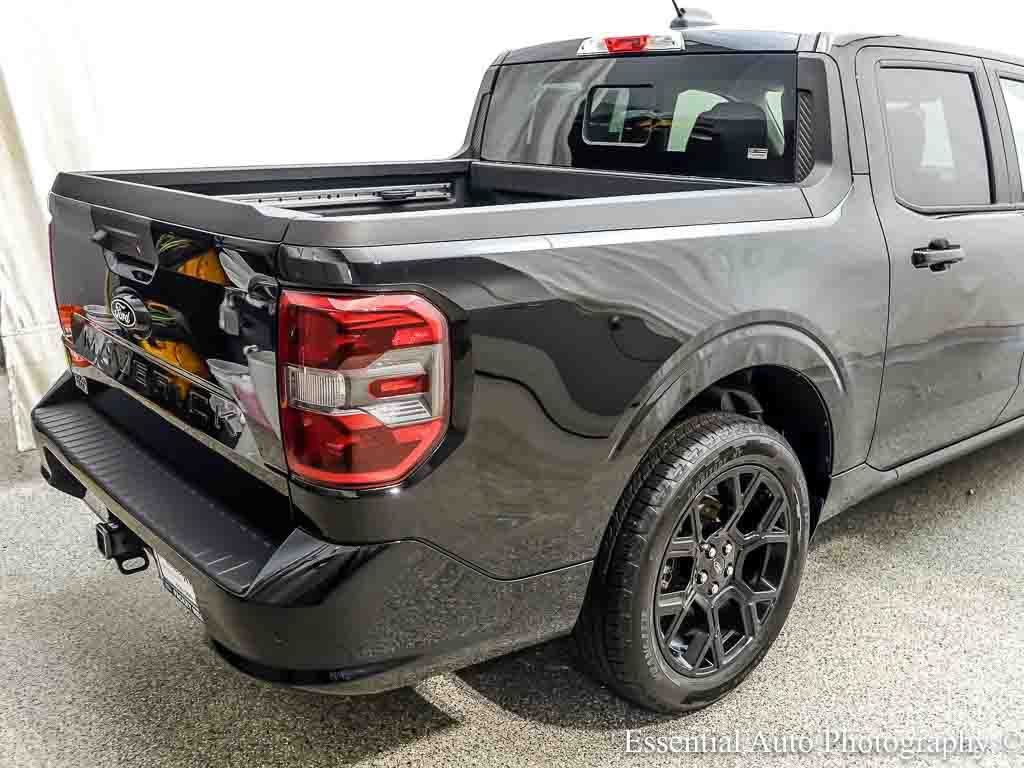 Used 2025 Ford Maverick Lobo AWD/4WD image 8