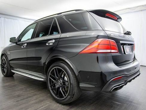 Used 2016 Mercedes-Benz GLE 63 AMG 4MATIC w/ Night Package image 31