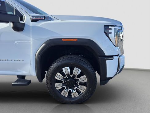New 2026 GMC Sierra 2500 Denali w/ Denali Reserve Package AWD/4WD image 35