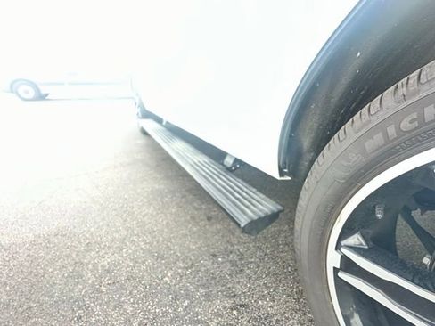 Used 2020 Ford Expedition Limited w/ Equipment Group 303A AWD/4WD image 5