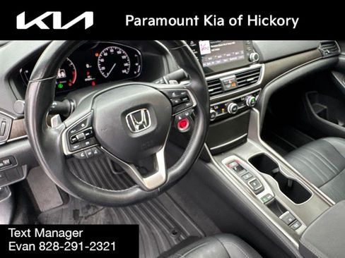 Used 2021 Honda Accord Touring image 21