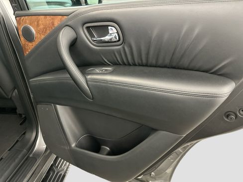 Used 2024 Nissan Armada SL AWD/4WD image 34