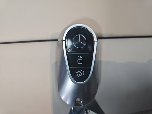 New 2026 Mercedes-Benz S 580 4MATIC Sedan image 36