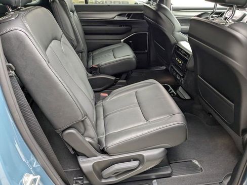 New 2026 Jeep Grand Wagoneer Limited image 37