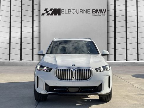New 2026 BMW X5 sDrive40i w/ Premium Package image 2