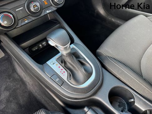 Certified 2021 Kia Forte LXS image 23