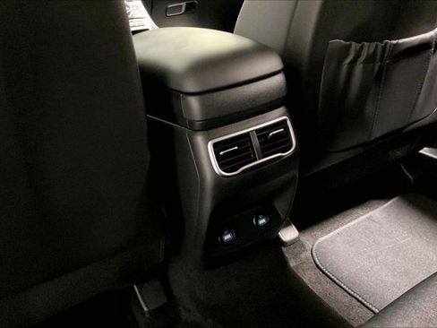 Used 2023 Hyundai Santa Fe SEL AWD/4WD image 34