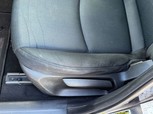 Used 2017 Toyota Yaris iA image 13