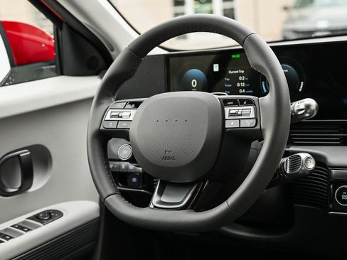 New 2026 Hyundai Ioniq 5 SEL image 14