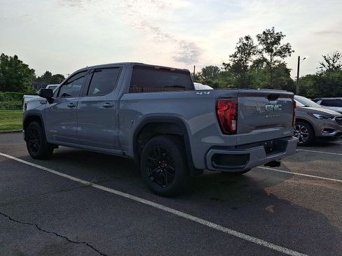 Used 2024 GMC Sierra 1500 Elevation AWD/4WD image 6