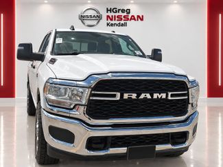 Used 2023 RAM 2500 Tradesman w/ Chrome Appearance Group AWD/4WD video 2