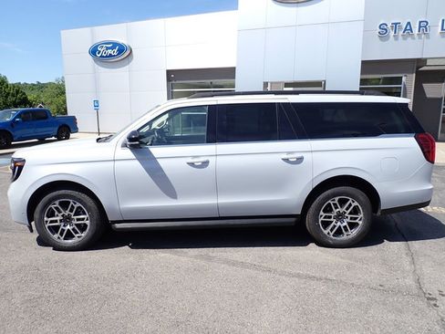Certified 2025 Ford Expedition Max Active AWD/4WD image 2
