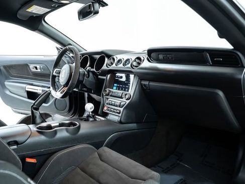 Used 2017 Ford Mustang Shelby GT350 image 27