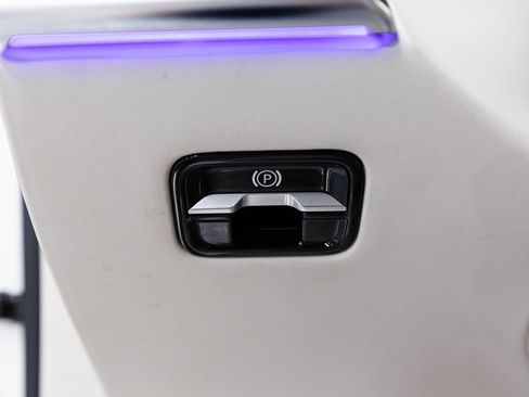 Used 2023 Mercedes-Benz S 580 4MATIC Sedan image 10