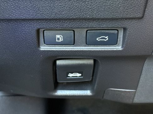 Used 2024 Lexus ES 300h w/ Premium Package FWD image 35