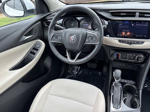 Used 2023 Buick Encore GX Preferred FWD image 25