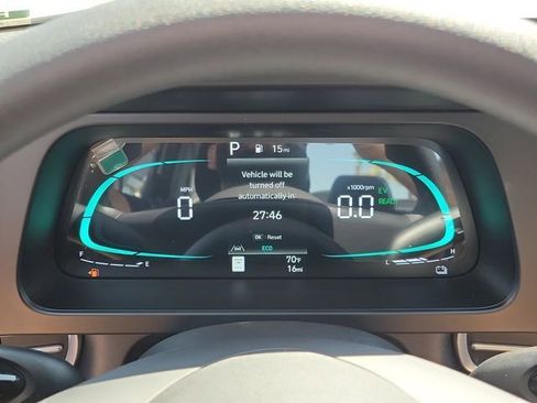 New 2026 Hyundai Elantra Hybrid FWD image 9